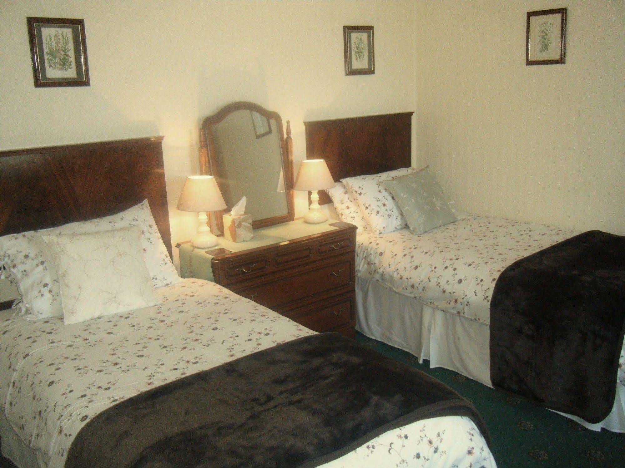 Cawdor House B&B Nairn Extérieur photo